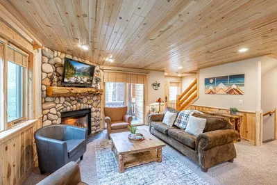 Canyons Village Ski Home – Timberwolf 4C