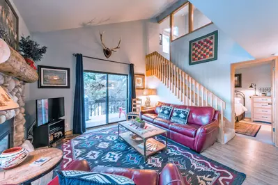 Canyons Village Ski Condo – Redpine P5