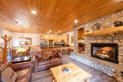 Canyons Village Ski Condo – Timberwolf 12A